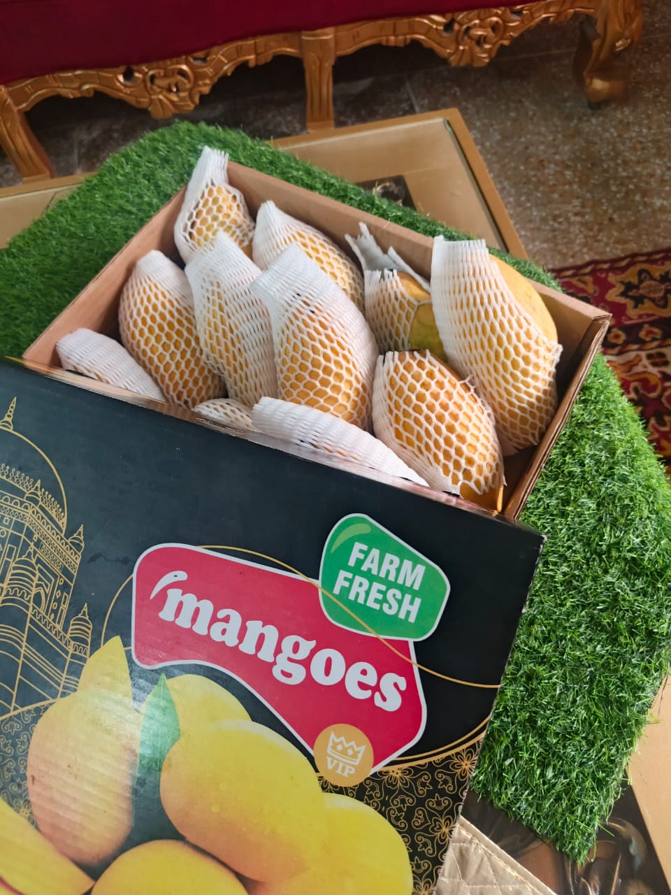 Premium Chaunsa Mango ( White ) - 5Kg Gift Pack